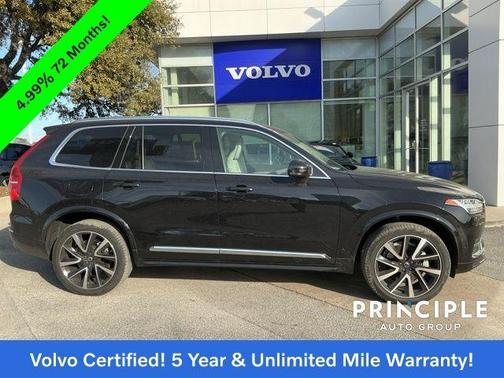 2023 Volvo XC90 B5 Plus