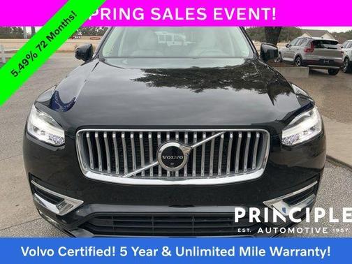 2023 Volvo XC90 B5 Plus