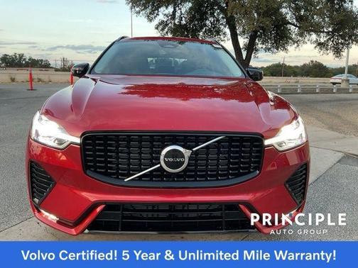 2025 Volvo XC60 B5 Core