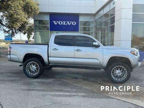 2022 Toyota Tacoma Limited