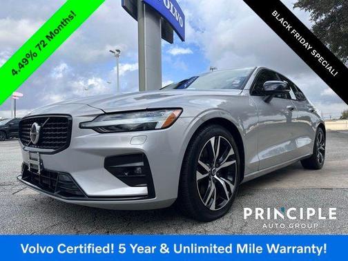 2025 Volvo S60 B5 Core