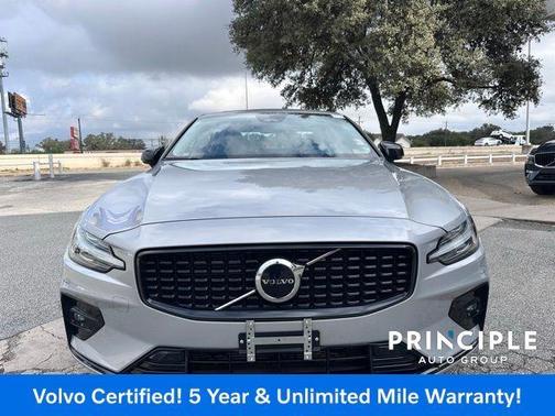 2025 Volvo S60 B5 Core