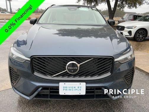 2026 Volvo XC60 B5 Ultra