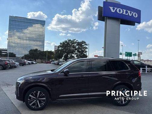 2026 Volvo XC90 B5 Core