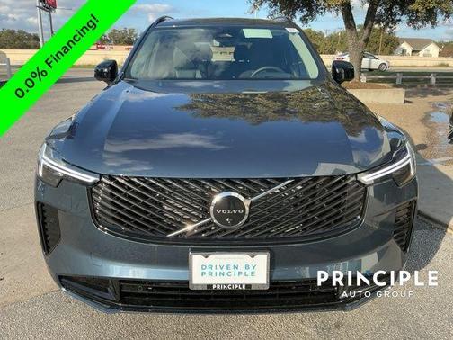 2026 Volvo XC90 B6 Ultra Dark Theme 7-Seater