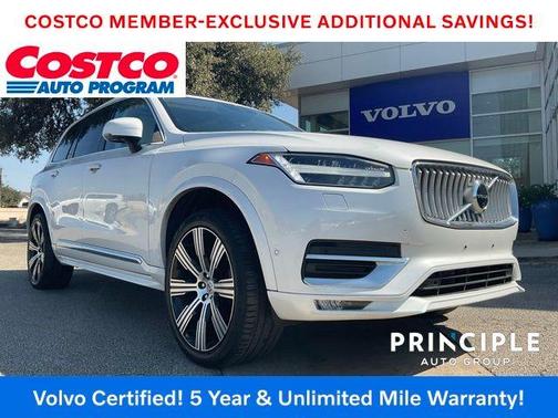 2022 Volvo XC90 T6 Inscription 7 Passenger