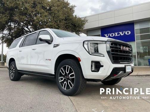 2023 GMC Yukon XL AT4