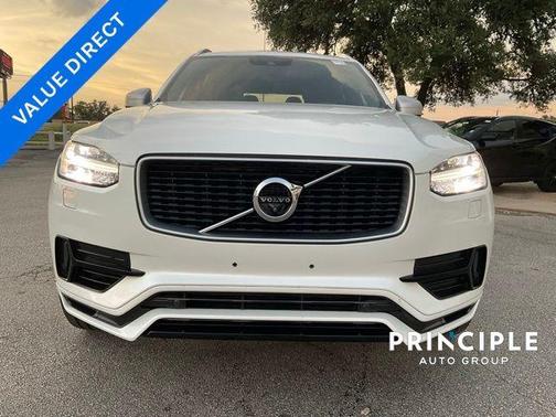 2017 Volvo XC90 Hybrid T8 R-Design