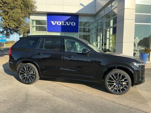 2026 Volvo XC90 B6 Ultra Dark Theme 6-Seater