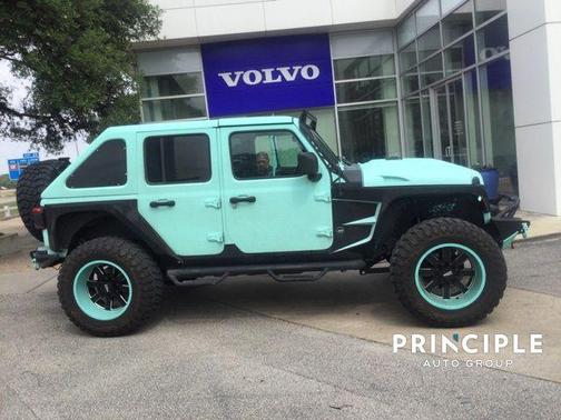2020 Jeep Wrangler Unlimited Sahara