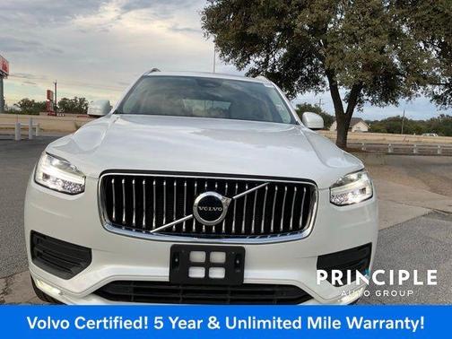 2023 Volvo XC90 B5 Core