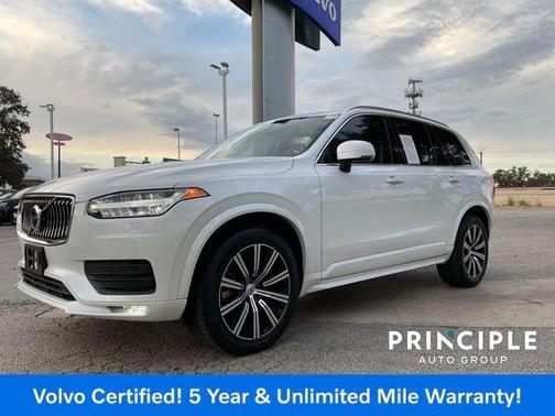 2023 Volvo XC90 B5 Core