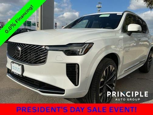 2026 Volvo XC90 Plug-In Hybrid T8 Plus 7-Seater