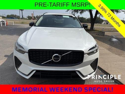 2025 Volvo XC60 B5 Plus