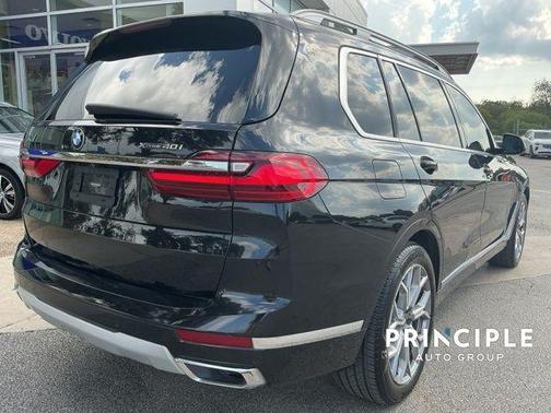 2021 BMW X7 xDrive40i