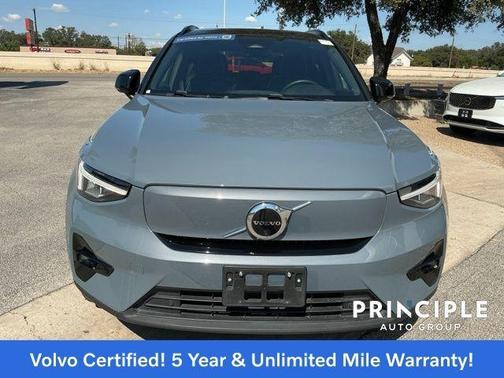 2023 Volvo XC40 Recharge Pure Electric Twin Plus