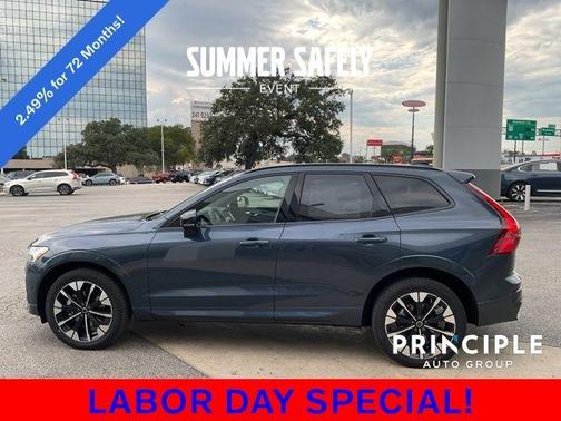 2026 Volvo XC60 B5 Plus