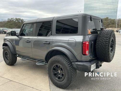 2022 Ford Bronco Black Diamond