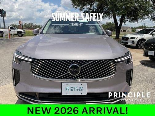 2026 Volvo XC90 B5 Plus