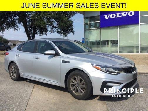 2020 Kia Optima LX