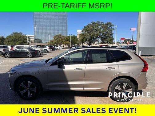 2025 Volvo XC60 Plug-In Hybrid T8 Core