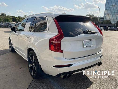 2016 Volvo XC90 T6 R-Design