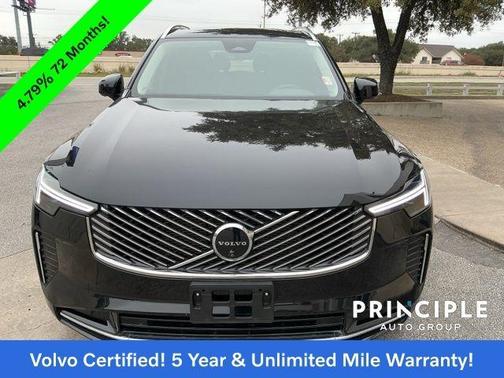 2025 Volvo XC90 B5 Plus