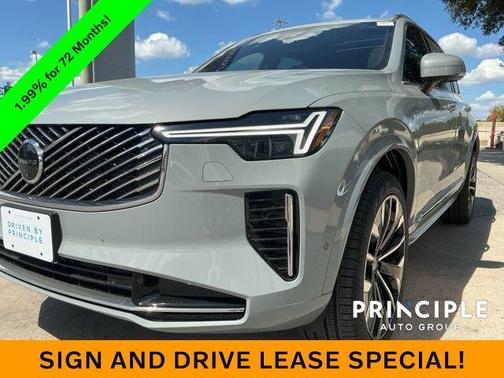 2026 Volvo XC90 B6 Plus 7-Seater