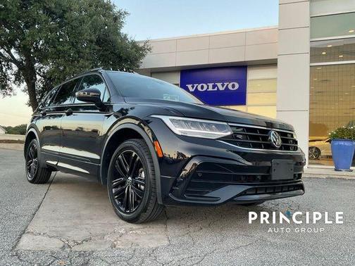 2022 Volkswagen Tiguan 2.0T SE R-Line Black