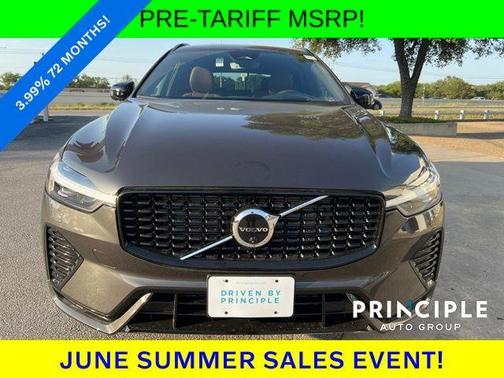2025 Volvo XC60 B5 Ultra