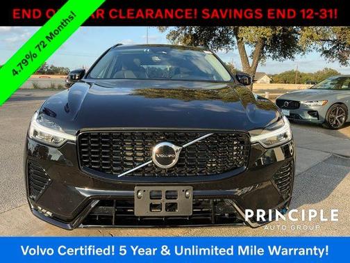 2025 Volvo XC60 B5 Core