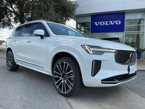 2026 Volvo XC90 B6 Plus 7-Seater