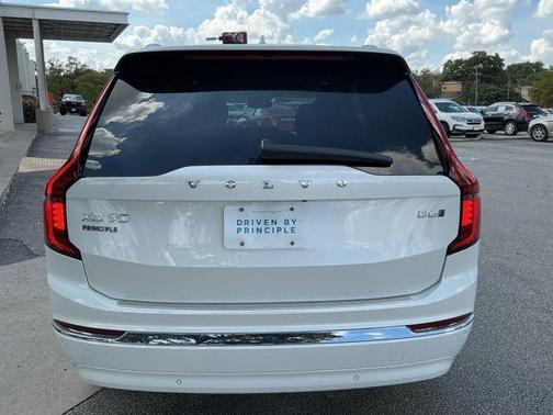 2026 Volvo XC90 B6 Plus 7-Seater