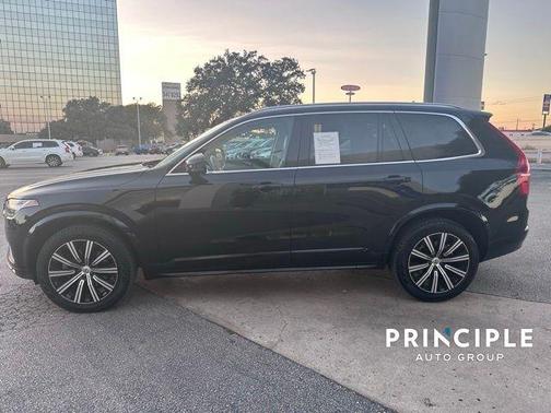 2023 Volvo XC90 B5 Core