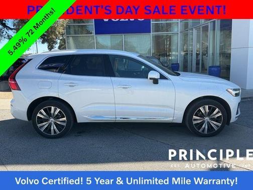 2023 Volvo XC60 B5 Ultimate Bright Theme