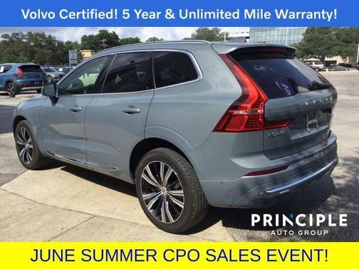 2023 Volvo XC60 B5 Plus Bright Theme