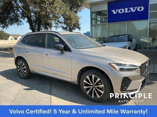 2025 Volvo XC60 B5 Plus