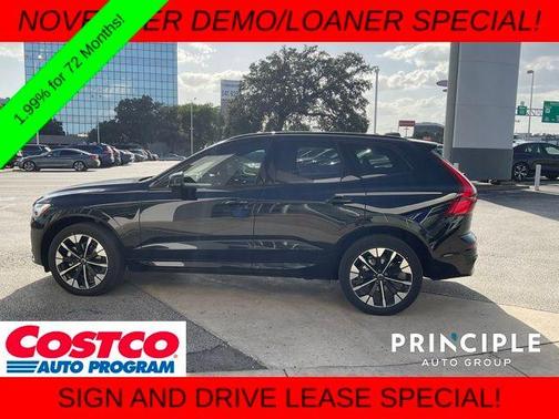 2026 Volvo XC60 B5 Plus Dark Theme