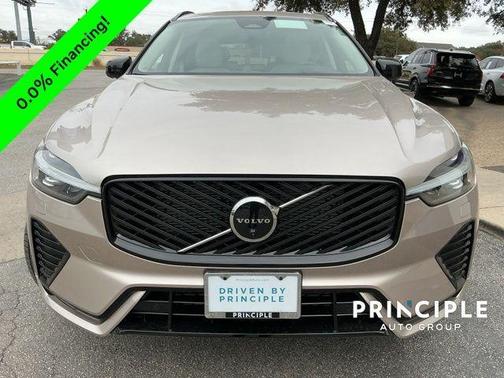 2026 Volvo XC60 B5 Ultra