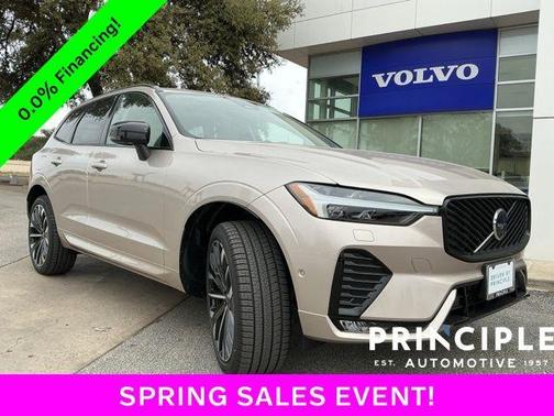 2026 Volvo XC60 B5 Ultra