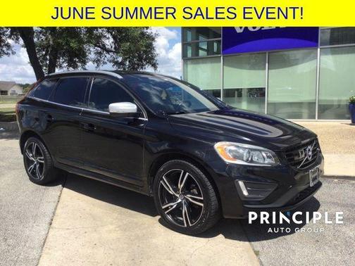 2017 Volvo XC60 T6 R-Design