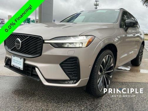 2026 Volvo XC60 B5 Ultra