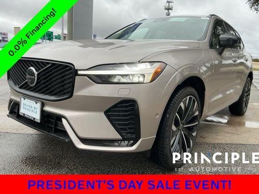 2026 Volvo XC60 B5 Ultra