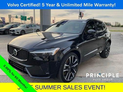 2024 Volvo XC60 Recharge Plug-In Hybrid T8 Ultimate Dark Theme