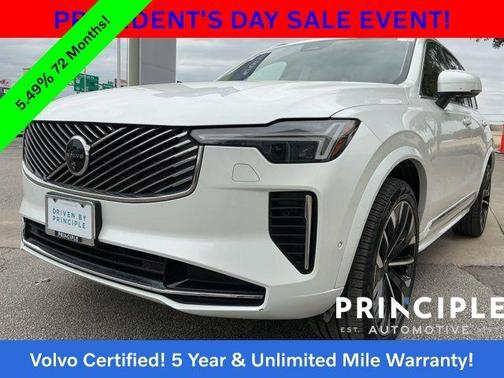 2025 Volvo XC90 B6 Plus 7-Seater