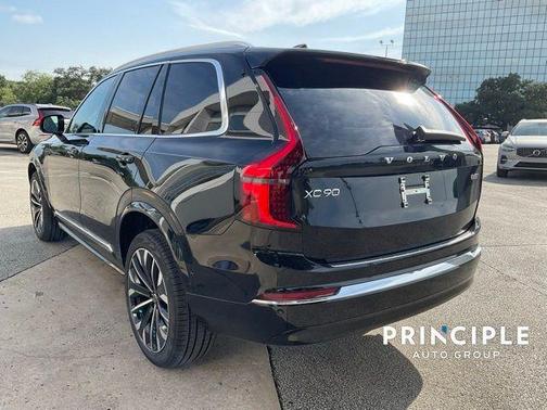 2026 Volvo XC90 B5 Plus 7-Seater