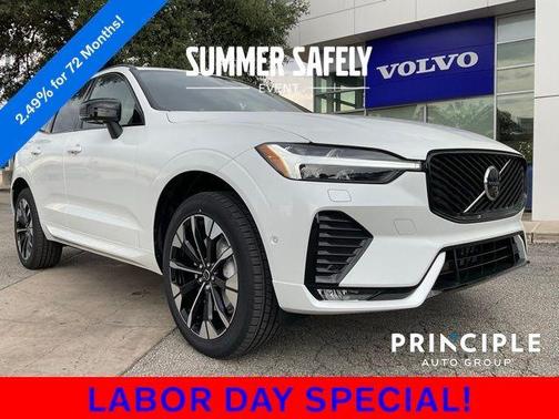 2026 Volvo XC60 B5 Plus