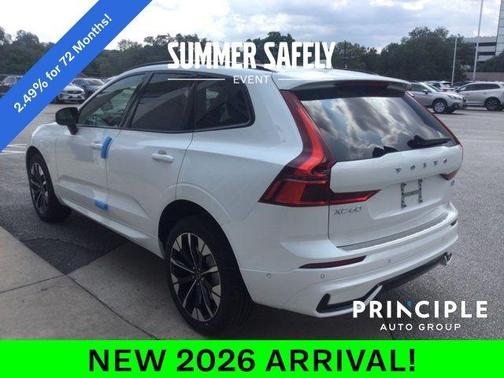 2026 Volvo XC60 B5 Plus