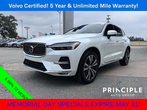 2022 Volvo XC60 B6 Inscription