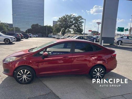 2017 Ford Fiesta SE